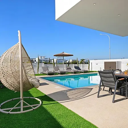 Princess Anne Luxury - Large Pool *