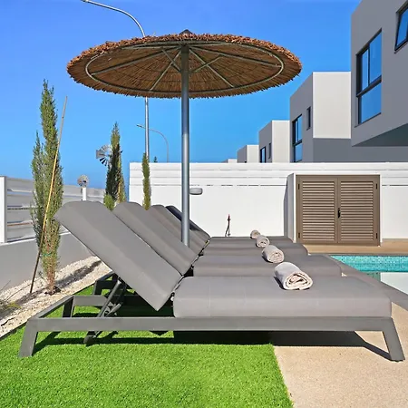 Βίλα Princess Anne Luxury - Large Pool