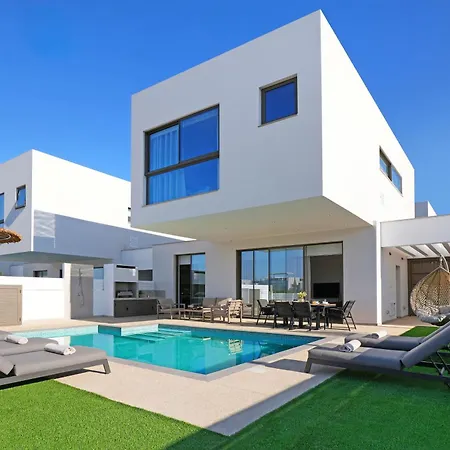 Βίλα Princess Anne Luxury - Large Pool Πρωταράς