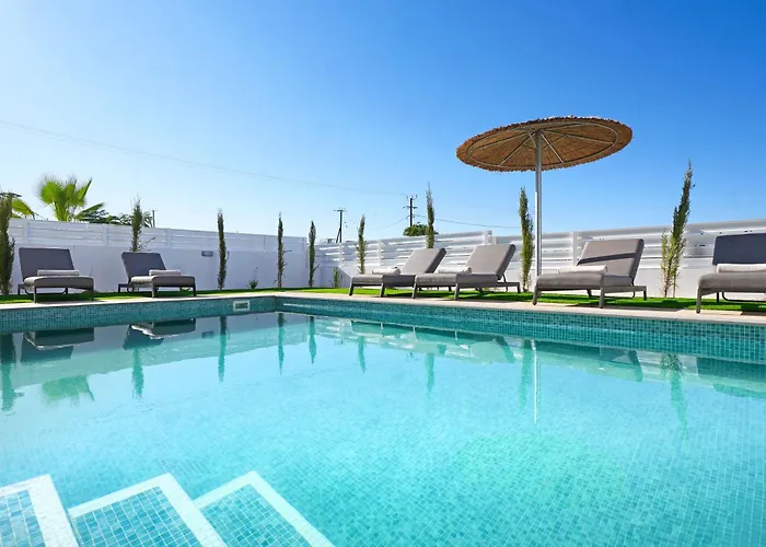 Princess Anne Luxury - Large Pool Protaras