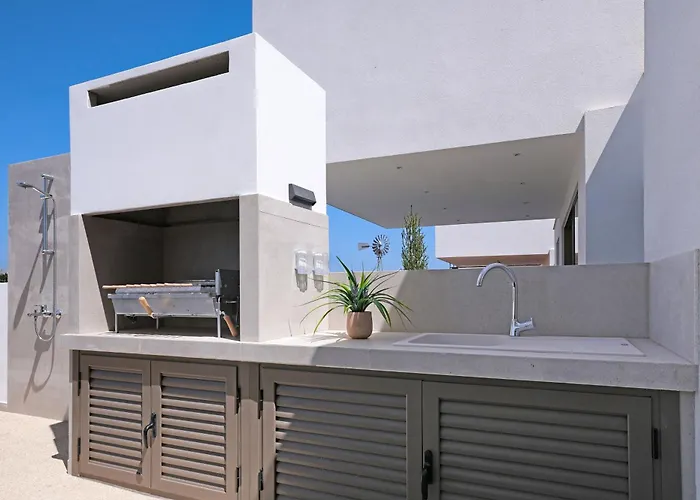 Princess Anne Luxury - Large Pool *