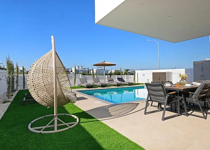 Princess Anne Luxury - Large Pool *