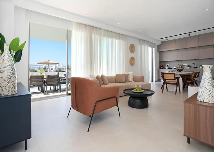 Princess Anne Luxury - Large Pool *